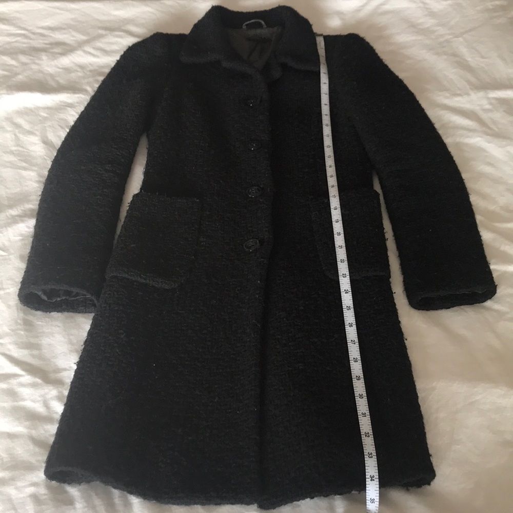 Wool coat. - Picture 7 of 13